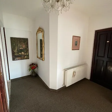 Astoria 4*